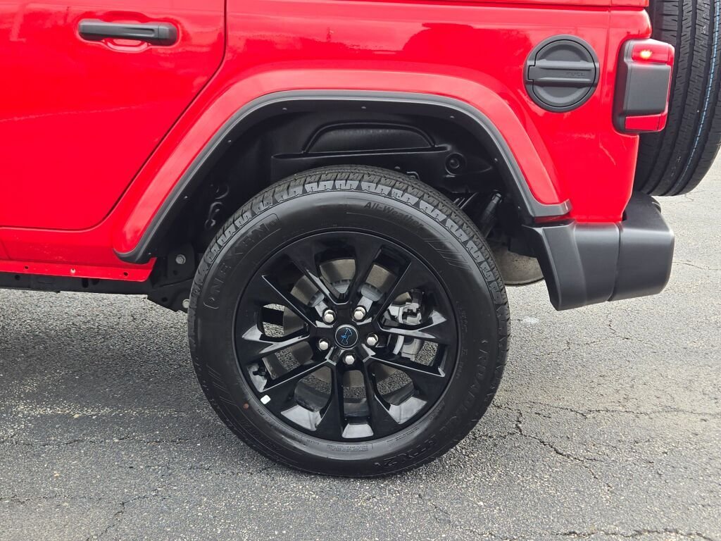 Used 2025 Red Jeep Sahara 4xe image 16