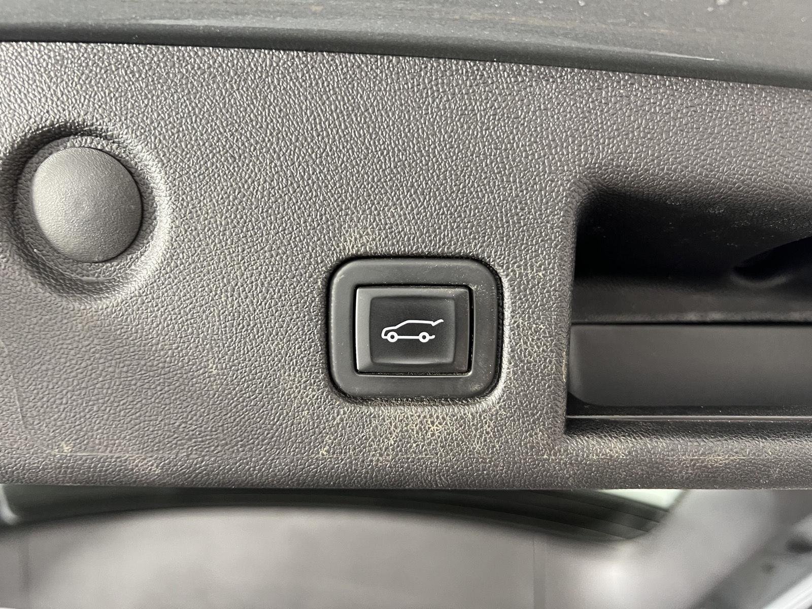 Used 2024 Gy Chevrolet  image 20