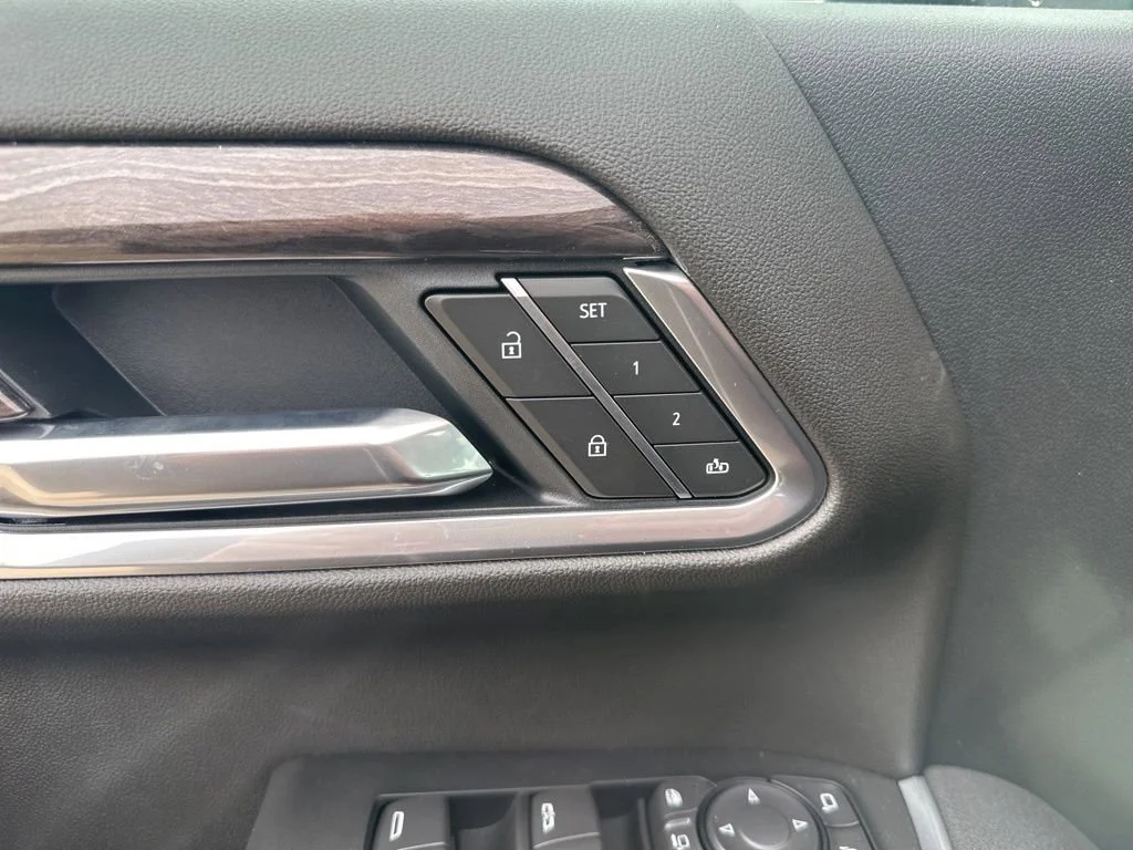2026 Chevrolet Silverado 2500 HD LTZ - Photo 8