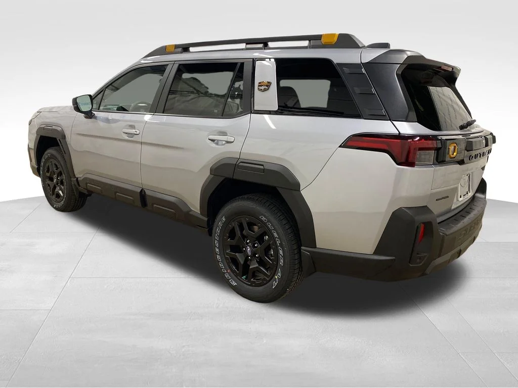 New 2026 ICE SILVER METALLIC Subaru Wilderness image 2