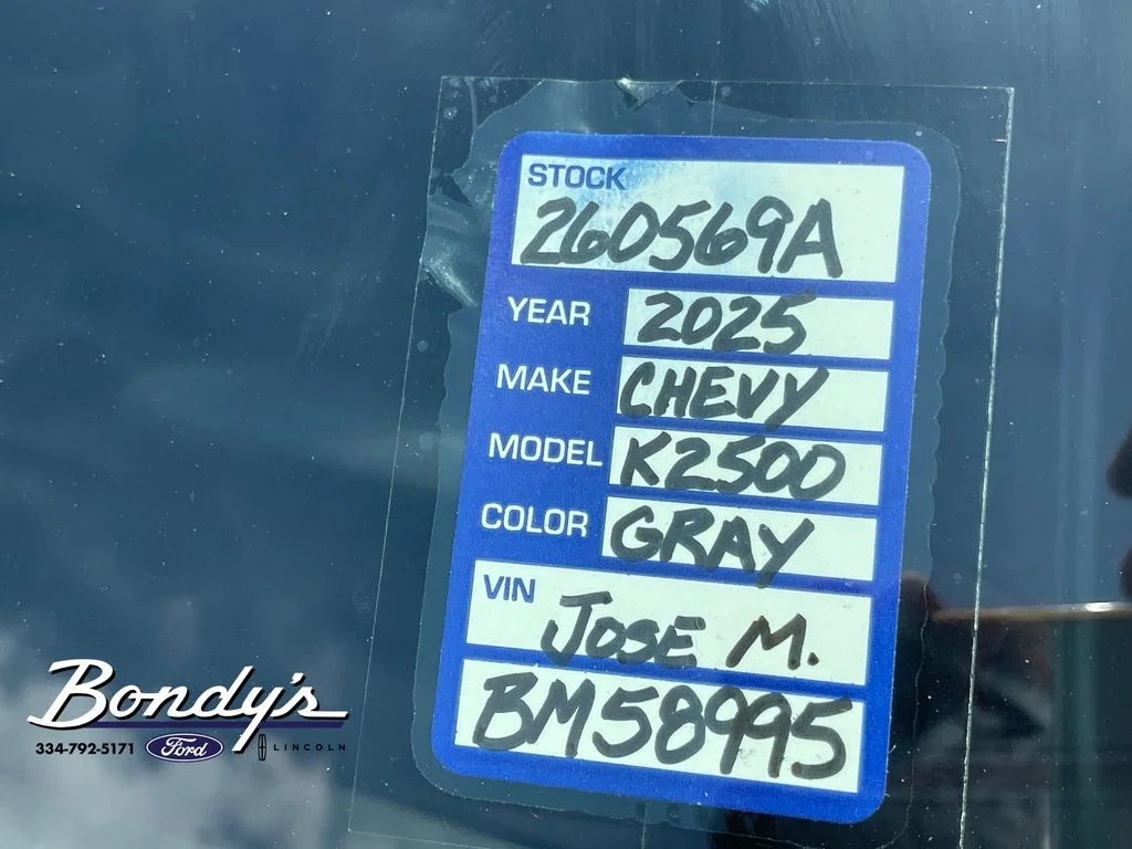 Used 2025 Slate Gray Metallic Chevrolet Custom image 21