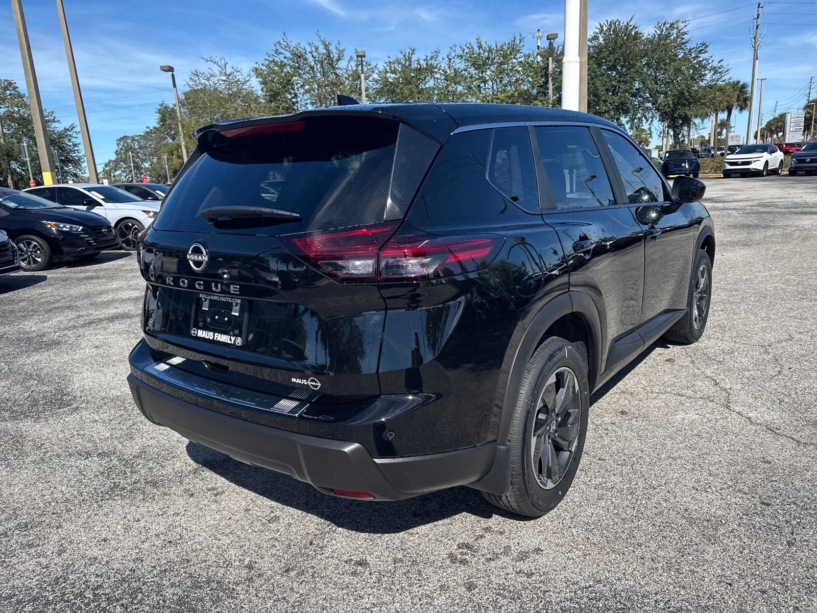 New 2026 Nissan Rogue SV 4D Sport Utility