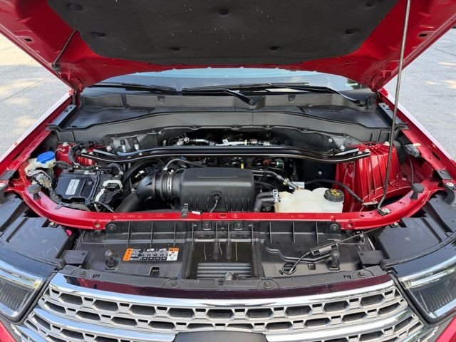 Certified Used 2023 Rapid Red Metallic Tinted Clearcoat Ford Limited image 23