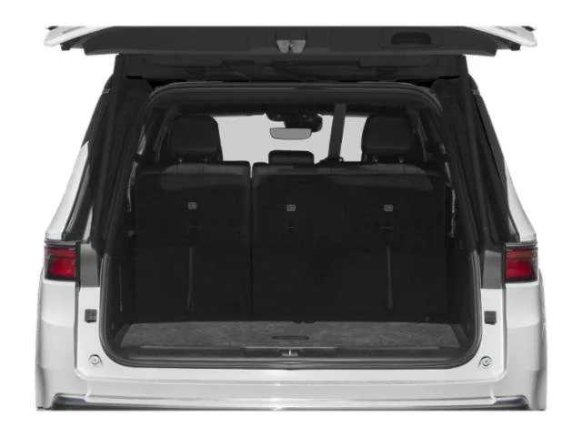 Used 2023 White Jeep Series III image 24