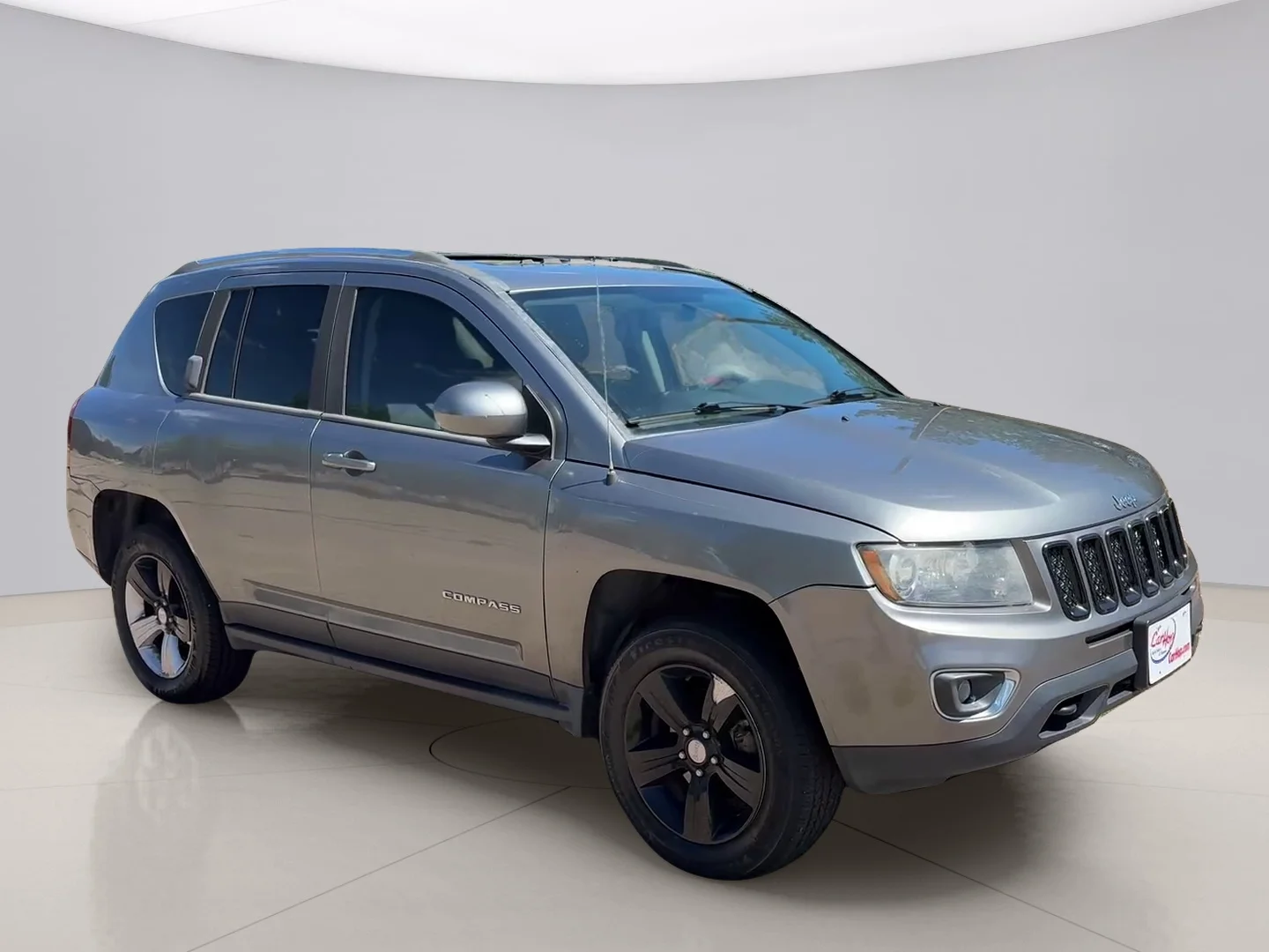 Used 2014 Gray Jeep LIMITED image 7
