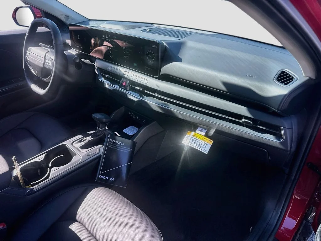 New 2026 Currant Red Kia EX image 27