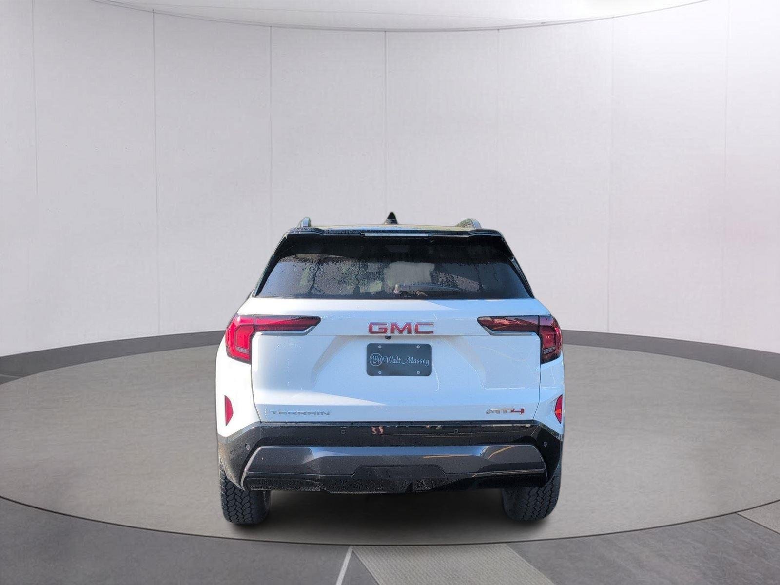 New 2026 Summit White GMC AT4 image 4