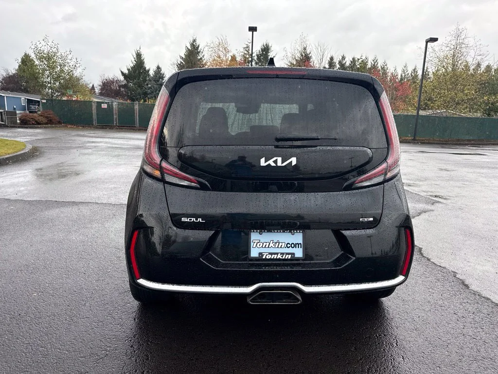 Used 2023 Fusion Black Kia GT-Line image 6