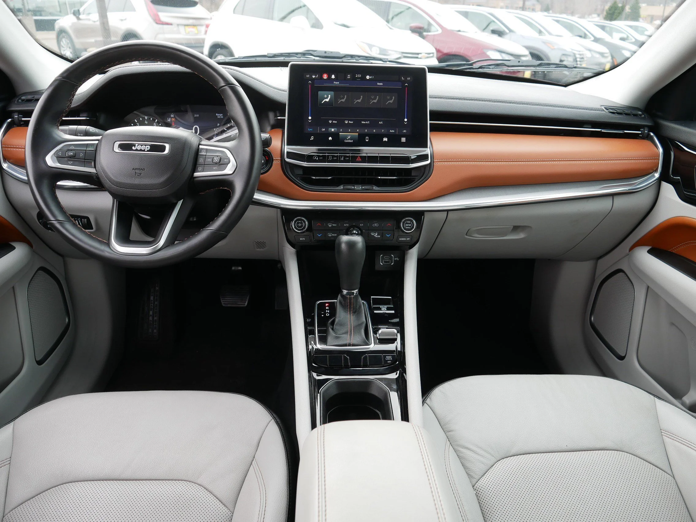 Used 2022 Velvet Red Pearlcoat Jeep Limited image 10