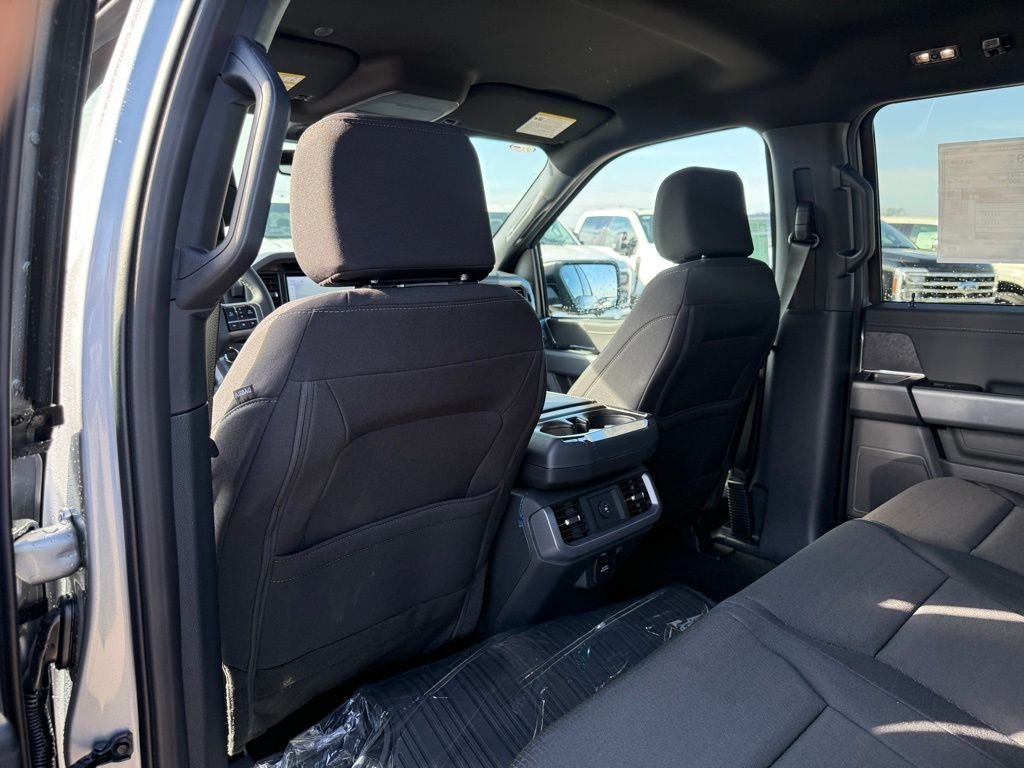New 2026 Iconic Silver Metallic Ford XLT image 10