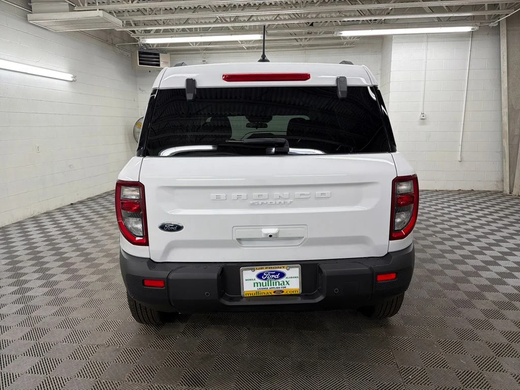 New 2025 White Ford Big Bend image 7