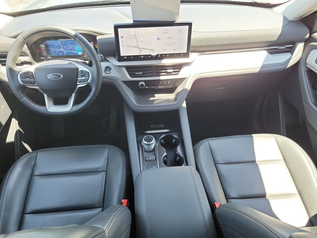 Certified Used 2025 Blue Ford Active image 13