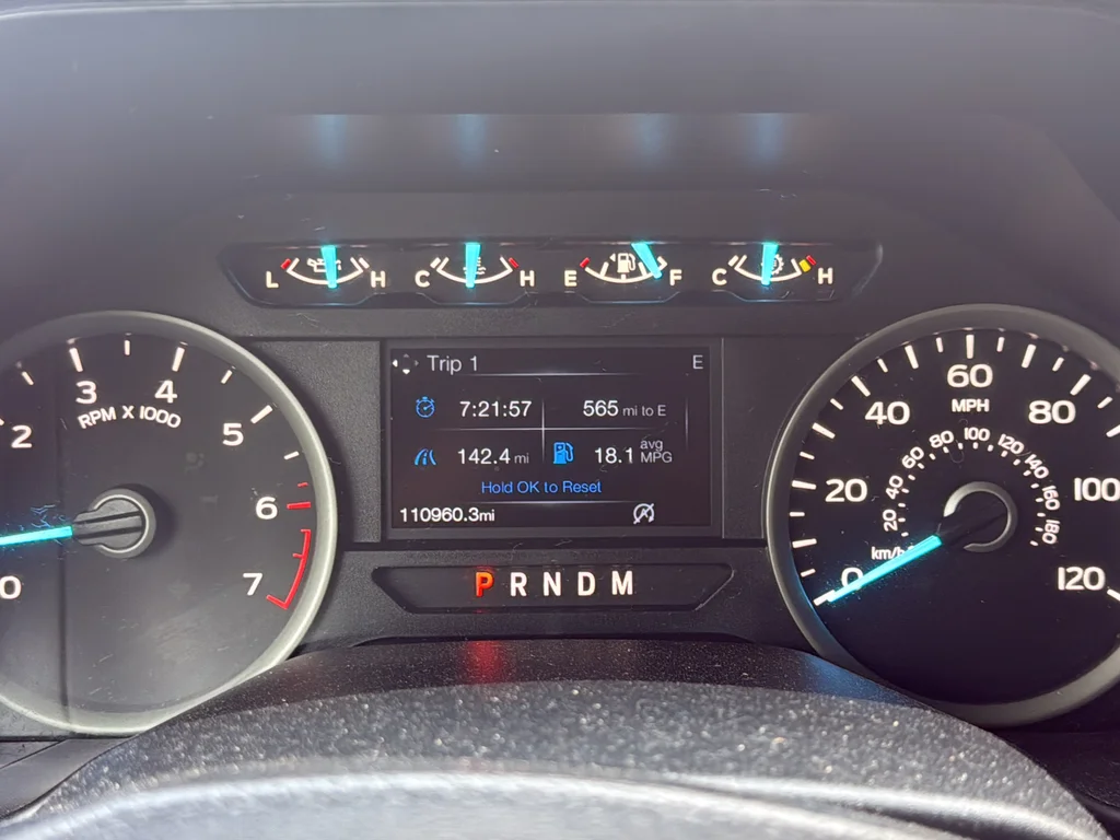 Used 2019 Black Ford XLT image 23
