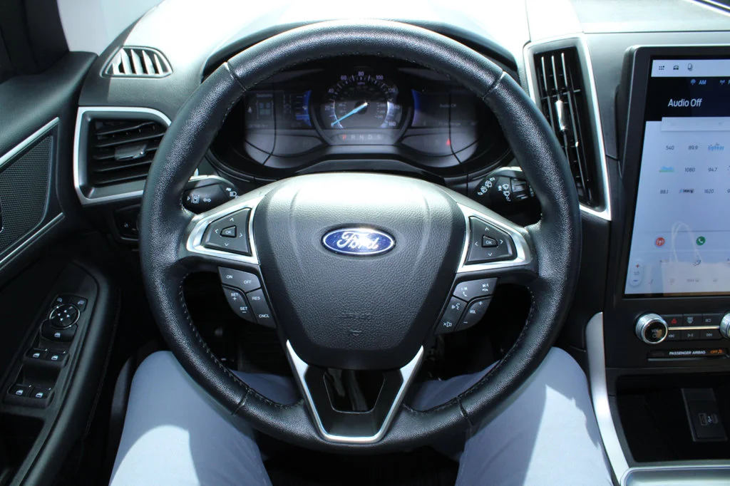 Certified Used 2024 Oxford White Ford SEL image 37