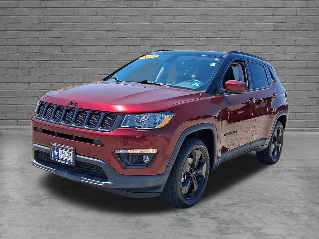 Used 2021 Velvet Red Pearlcoat Jeep Altitude image 5