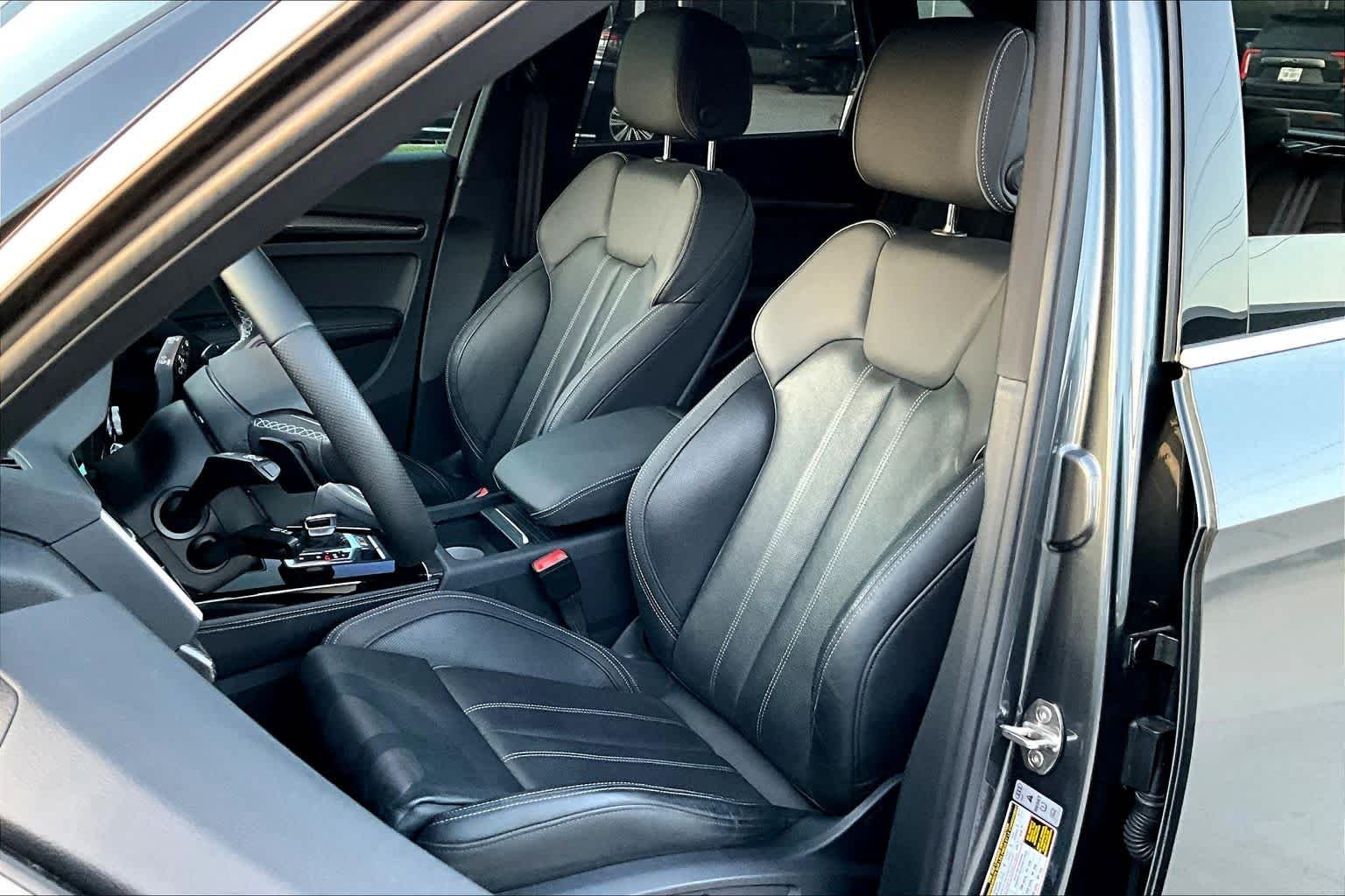 Used 2023 Daytona Gray Pearl Effect Audi Prestige image 8