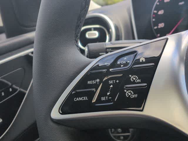 New 2026 MANUFAKTUR Alpine Grey Mercedes-Benz C 300 image 23