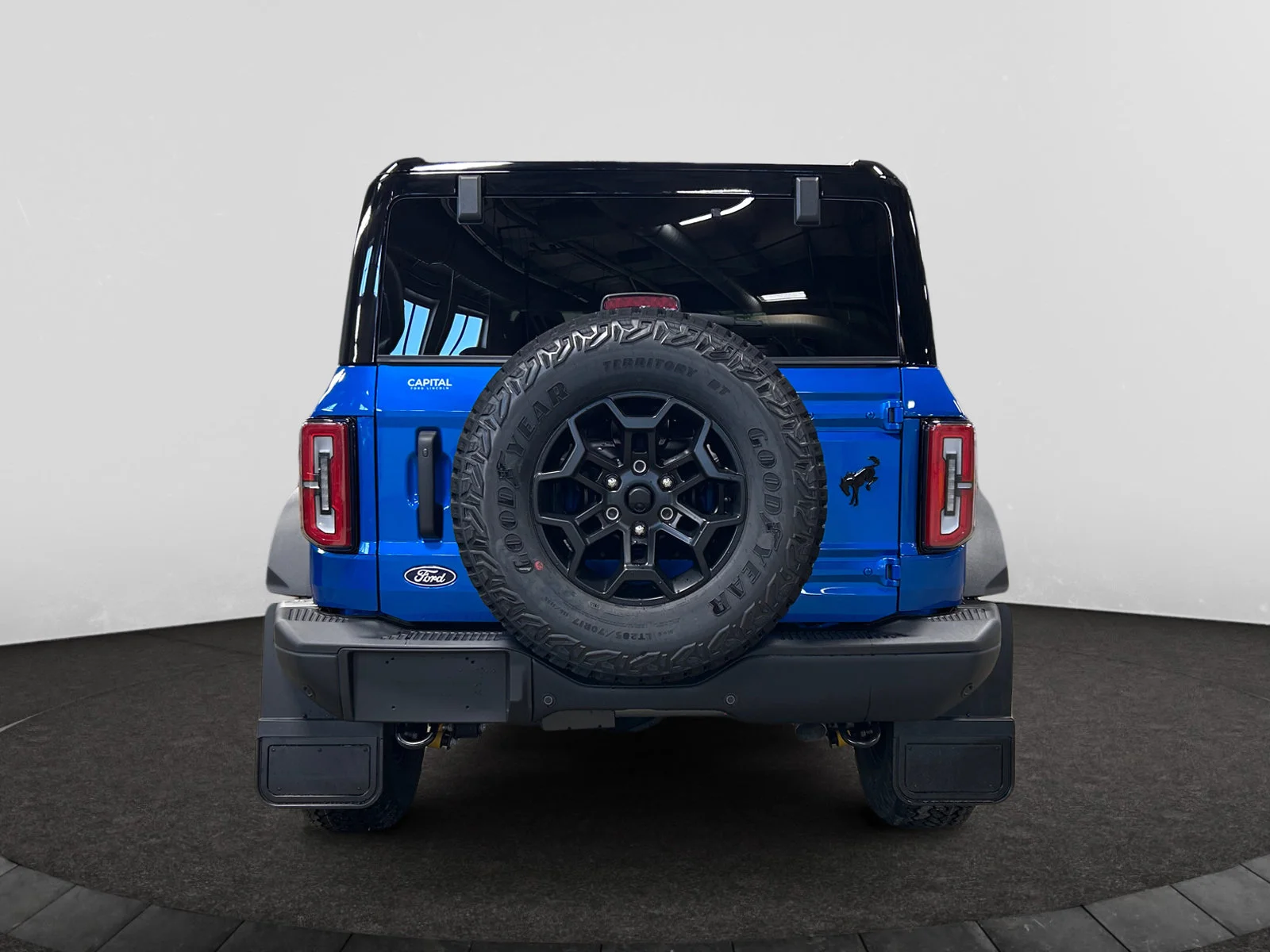 New 2026 Velocity Blue Metallic Ford Badlands image 4