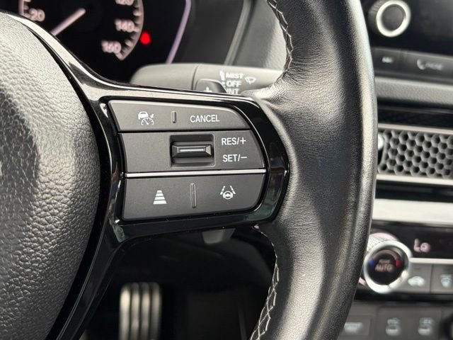Used 2025  Honda Sport image 21