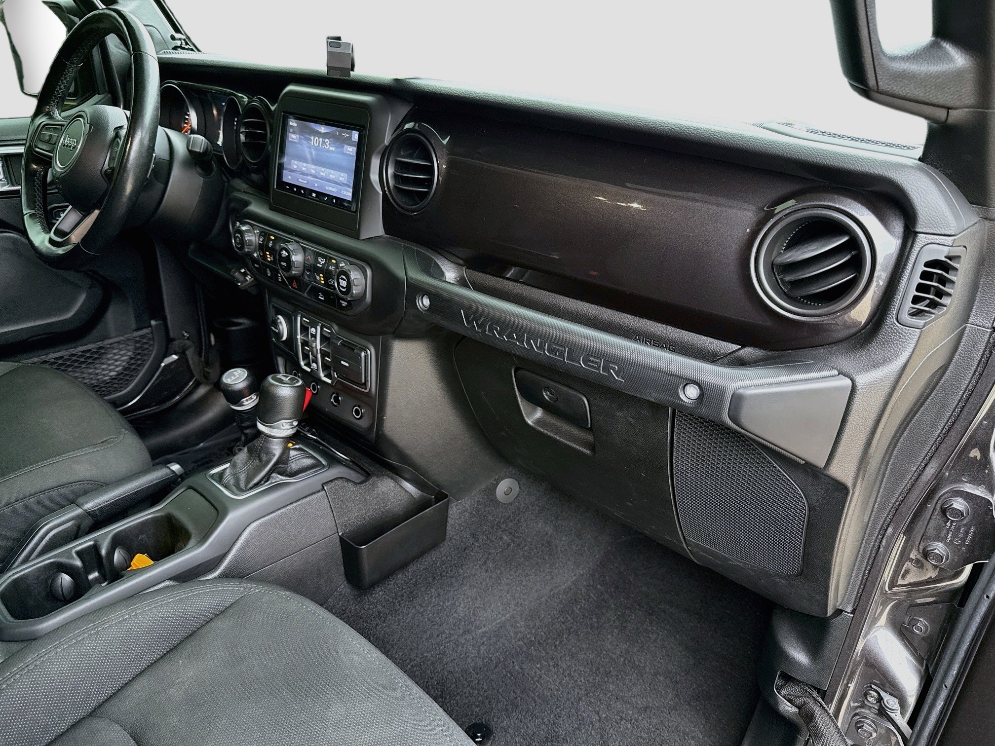 Used 2021 Granite Crystal Metallic Clearcoat Jeep Unlimited Sport Altitude image 28