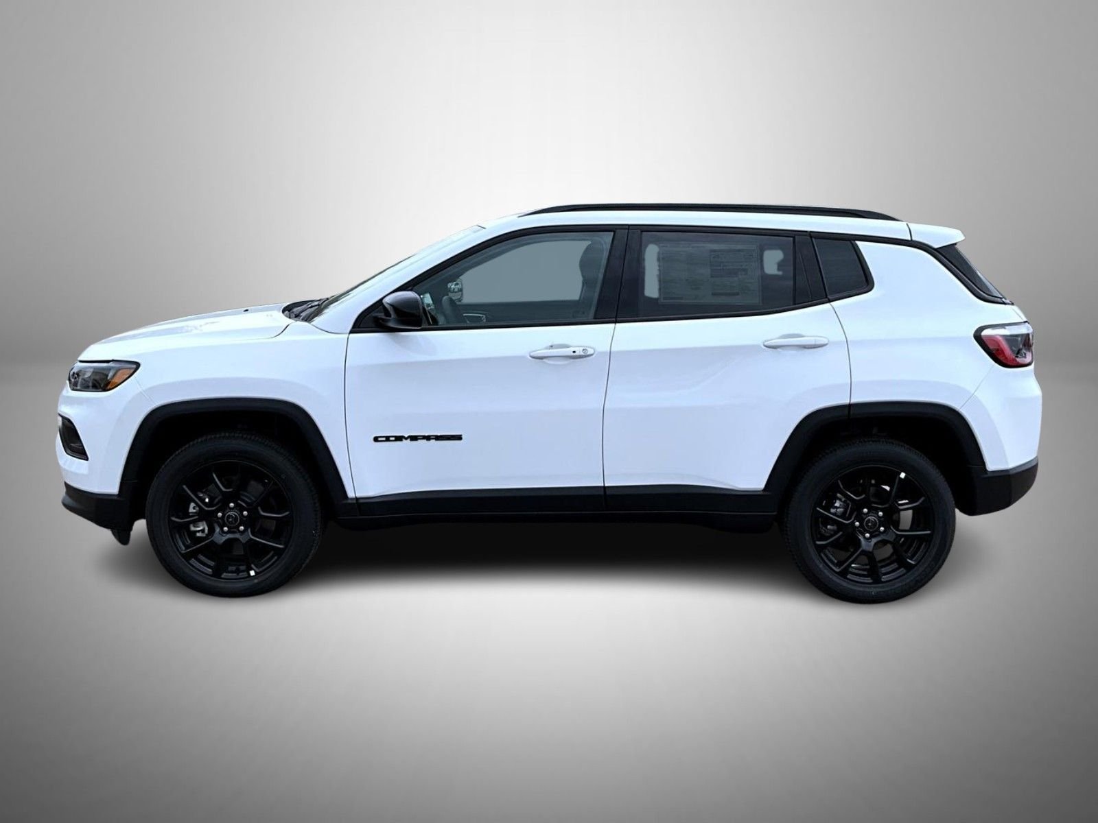 New 2026 Bright White Clearcoat Jeep Latitude image 8
