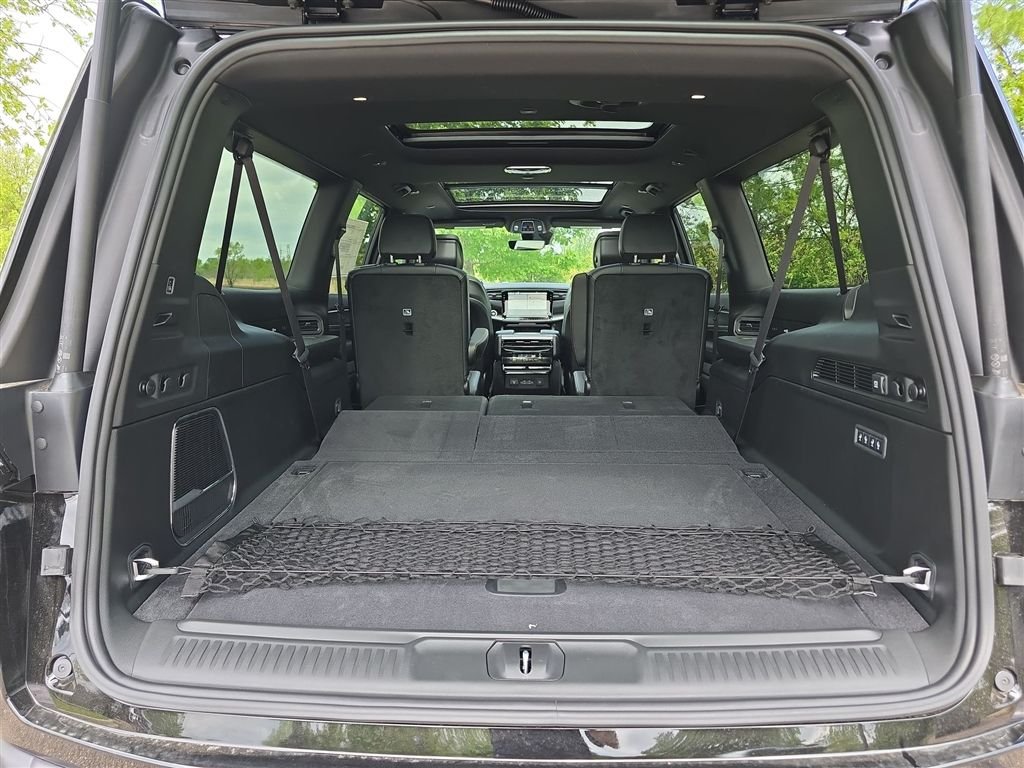 New 2026 High Gloss Black Exterior Paint Jeep  image 13