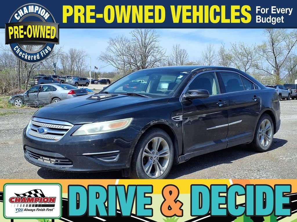 Used 2012 Black Ford SEL image 1