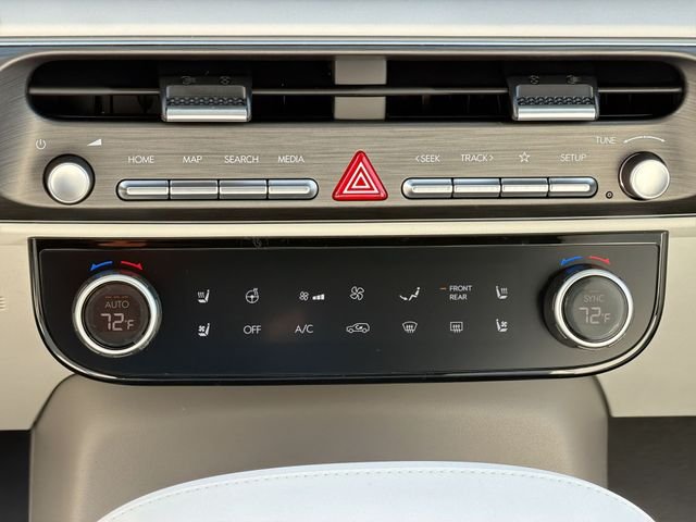 New 2026 White Hyundai Limited AWD image 48
