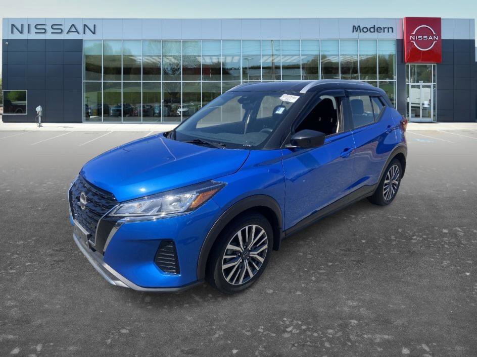 2023 Nissan Kicks SV