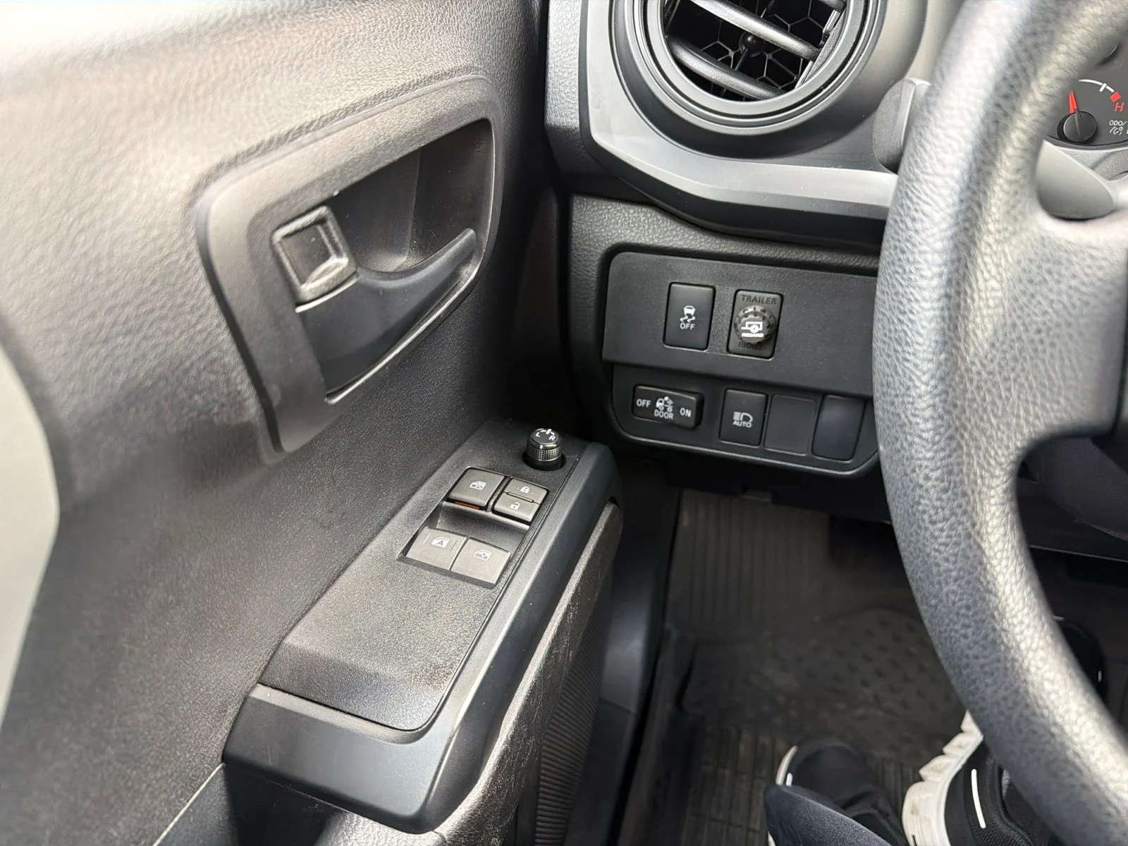 Used 2023 Celestial Silver Metallic Toyota SR image 21