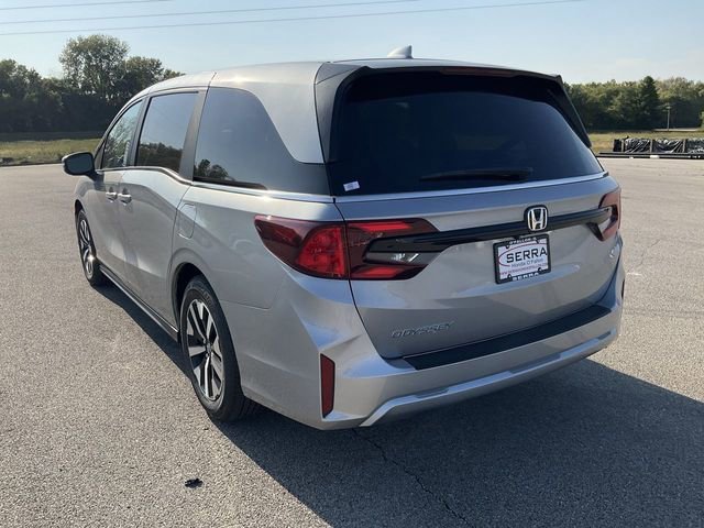 Certified Used 2026 Solar Silver Metallic Honda EX-L image 50