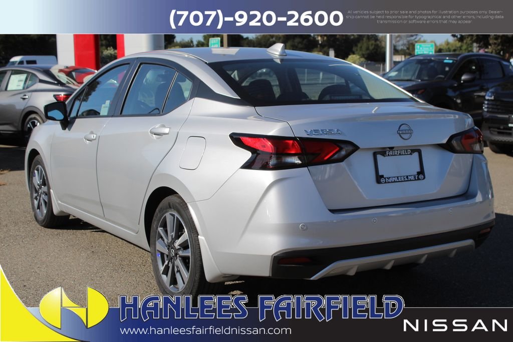 2025 Nissan Versa Sedan SV - Photo 8