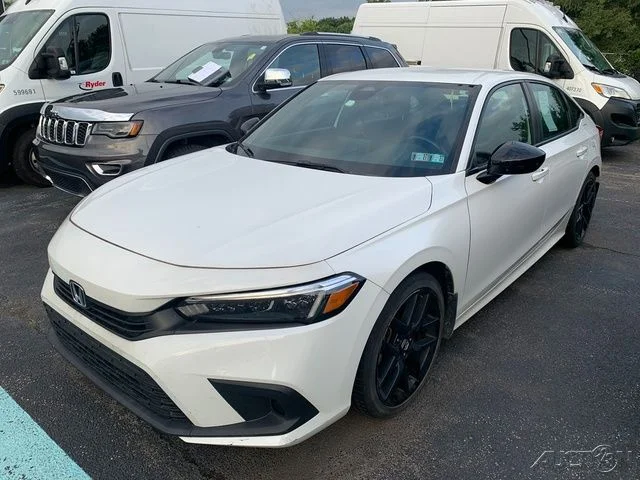 Used 2022  Honda Sport image 1