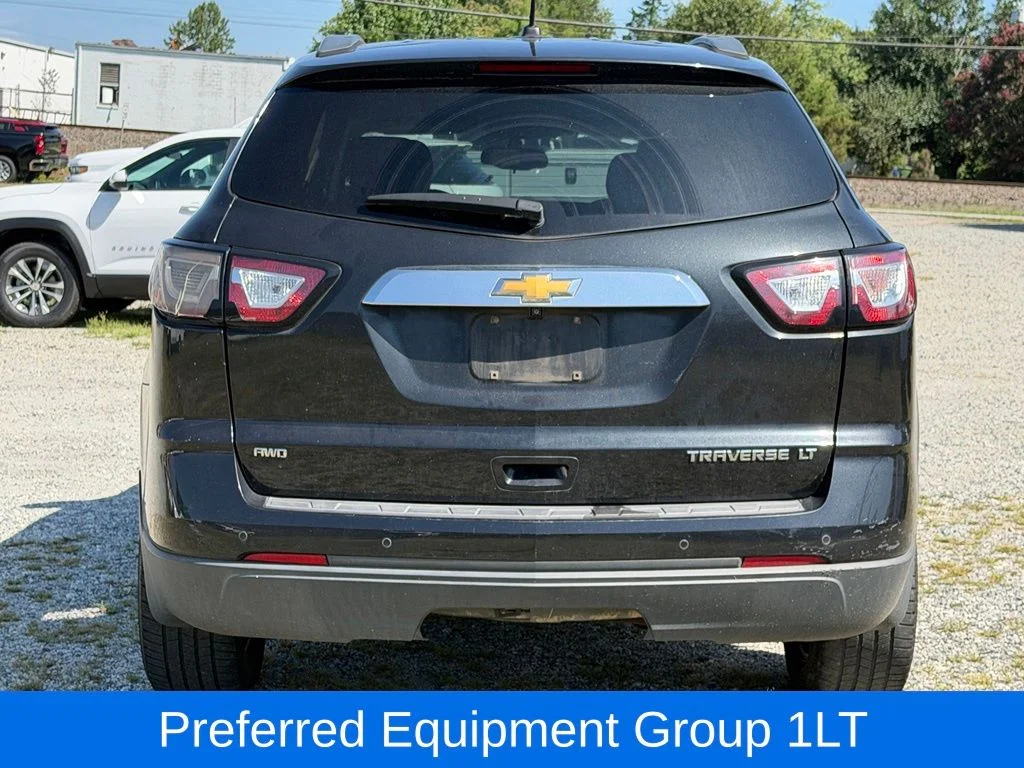 Used 2015 Black Chevrolet LT image 7