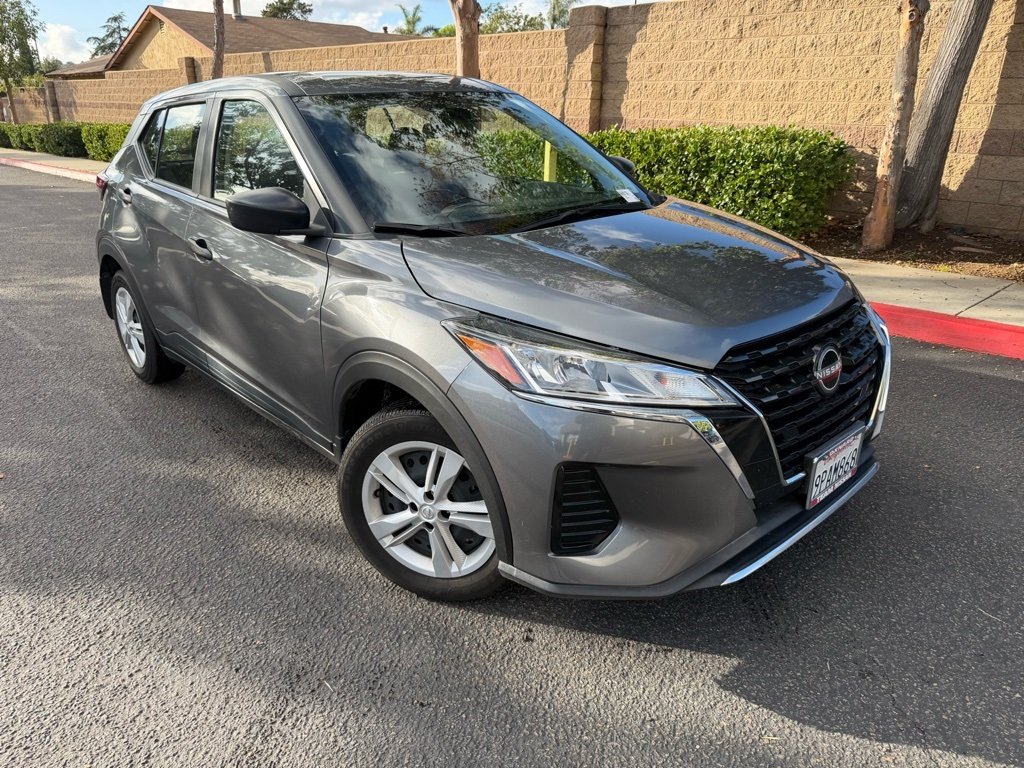 2024 Nissan Kicks S