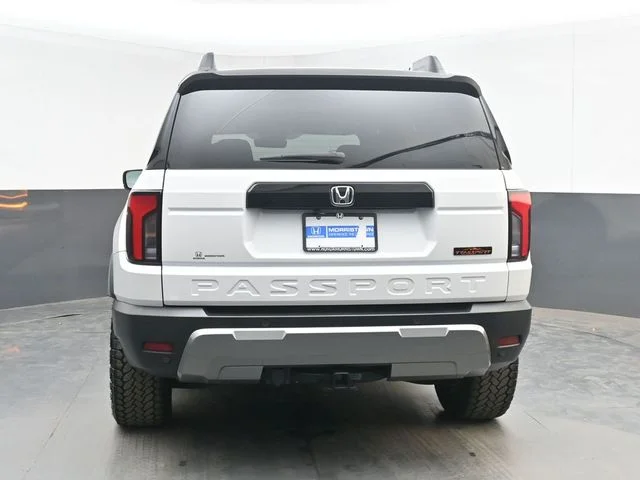 Certified Used 2026 Platinum White Pearl Honda TrailSport image 9