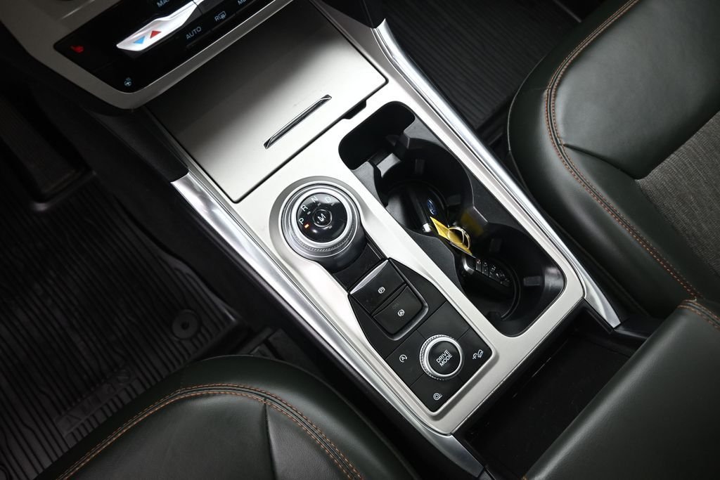Used 2022 White Ford Timberline image 26