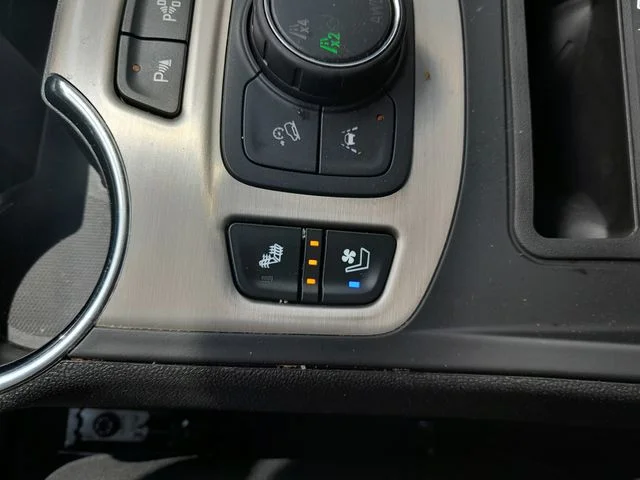 Used 2024 Black GMC Denali image 26