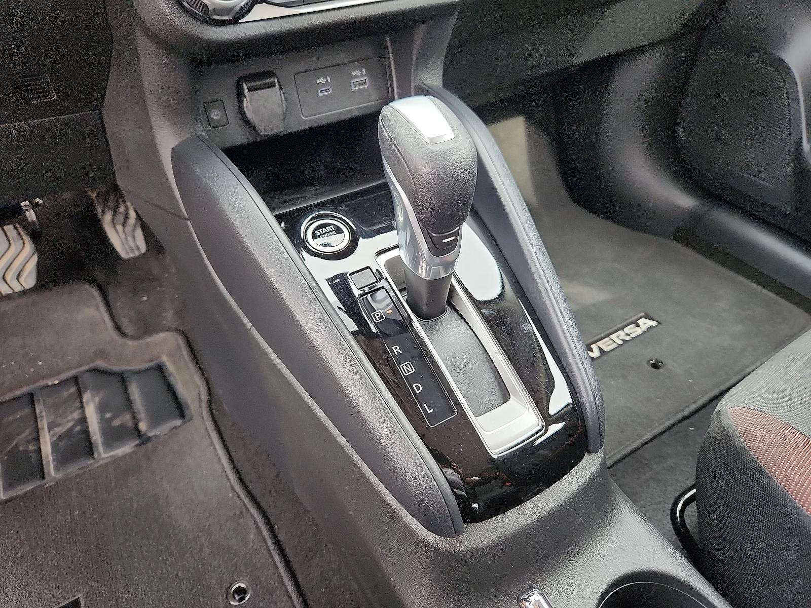 New 2025 Gray Nissan 1.6 SR image 17