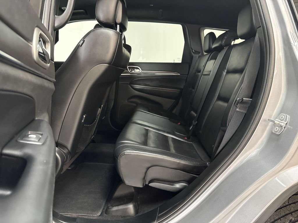 Used 2018 Billet Silver Metallic Jeep Limited image 16