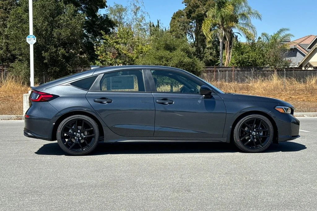 New 2026 Meteorite Gray Metallic Honda Sport image 3