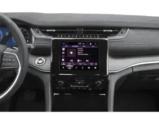 New 2026 Bright White Clear-Coat Exterior Paint Jeep Summit image 7