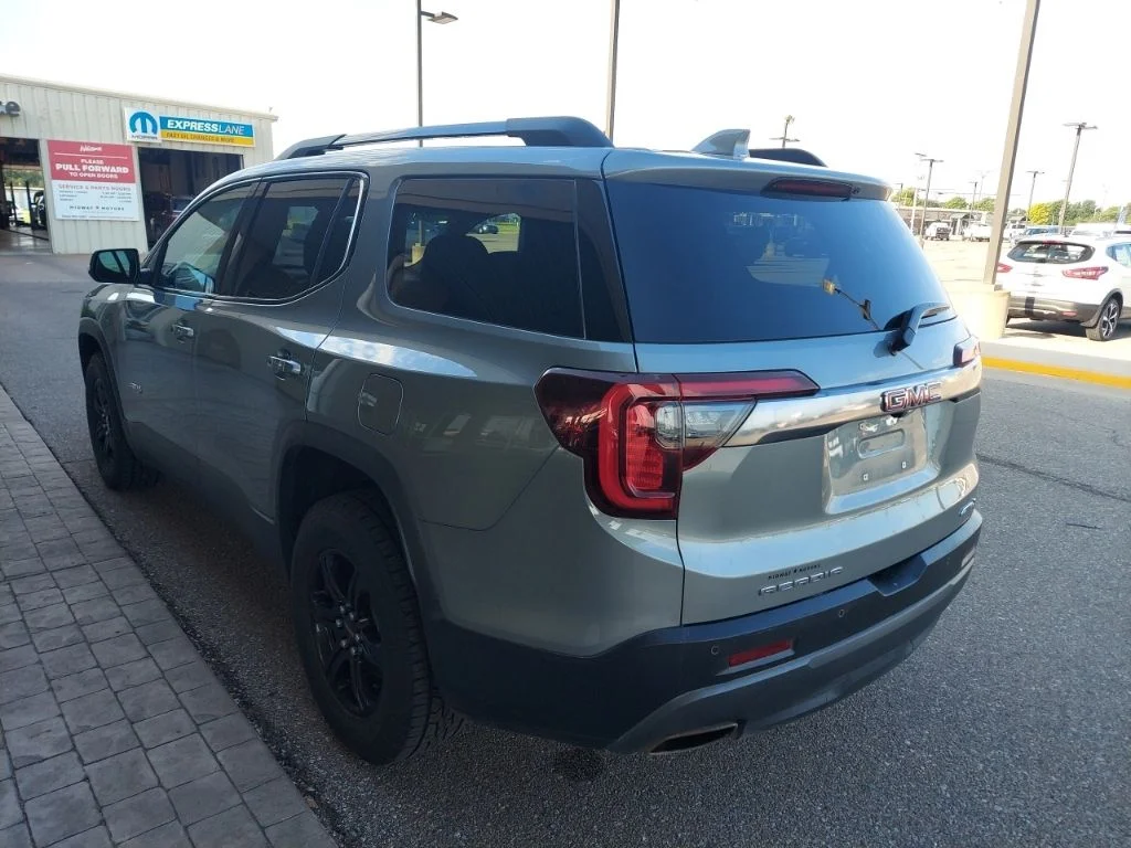 Used 2023 Silver GMC AT4 image 5