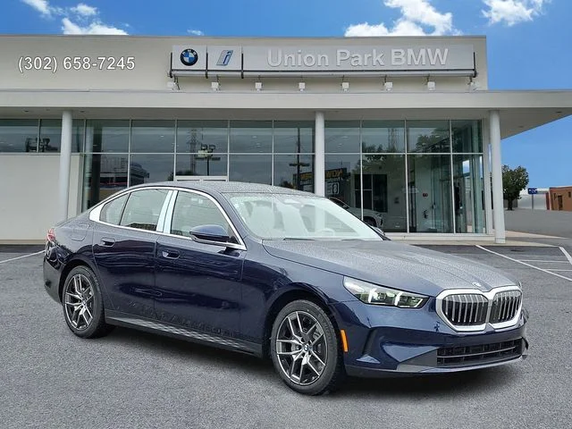 Used 2026 Tanzanite Blue II Metallic BMW 530i xDrive image 3