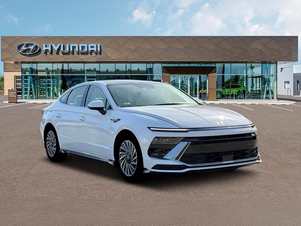 New 2026 White Hyundai SEL image 11