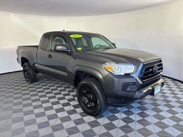 2022 Toyota Tacoma SR
