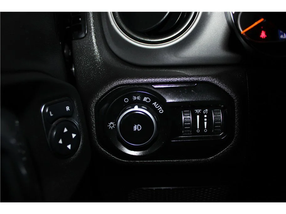 Used 2021 Black Clearcoat Jeep Unlimited Willys image 35