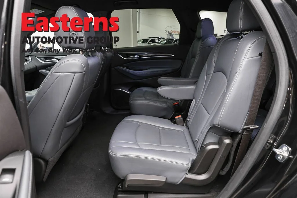 Used 2023 Black Buick Essence image 22