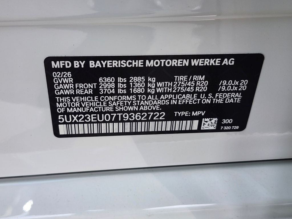 Used 2026 White BMW xDrive40i image 33