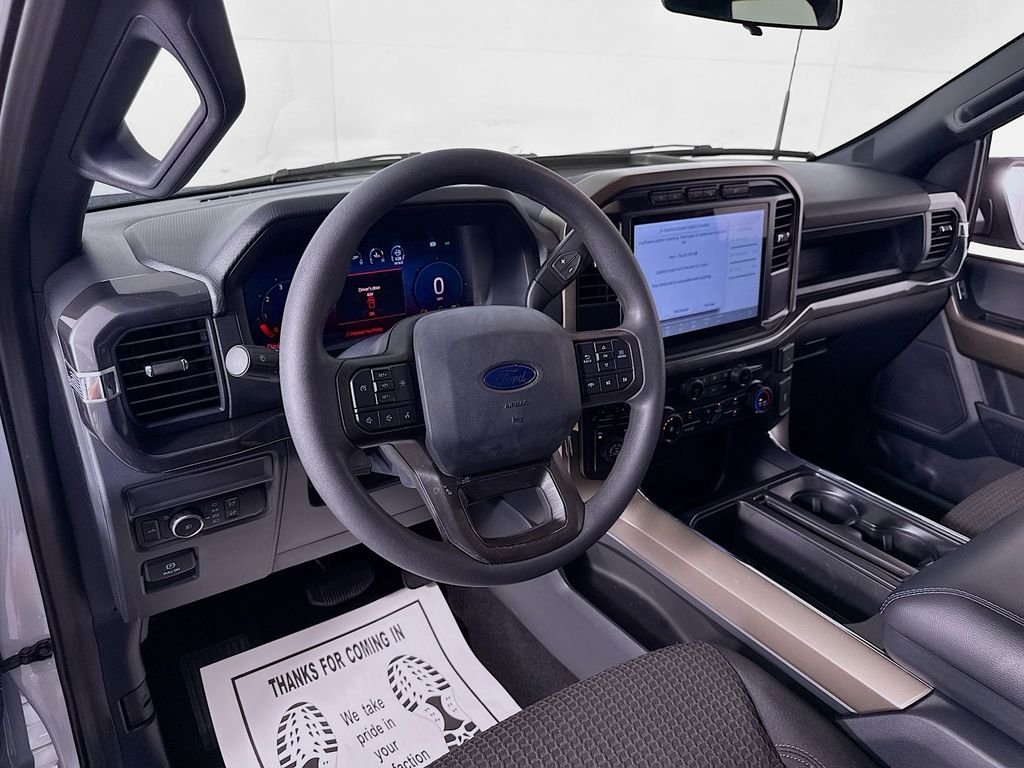Used 2024 Avalanche Ford STX image 9